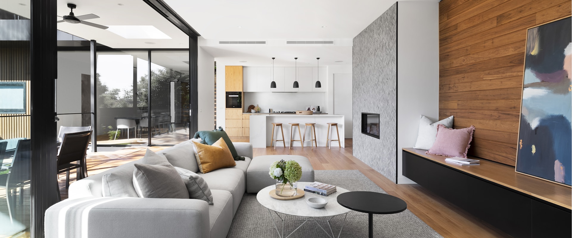 Liên hệ tư vấn Mê Nhà